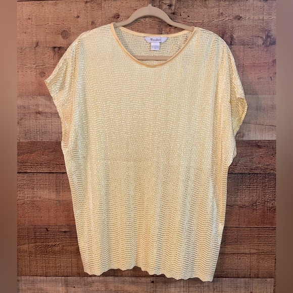 TanJay Textured Sleeveless Blouses - Picture 9 of 11